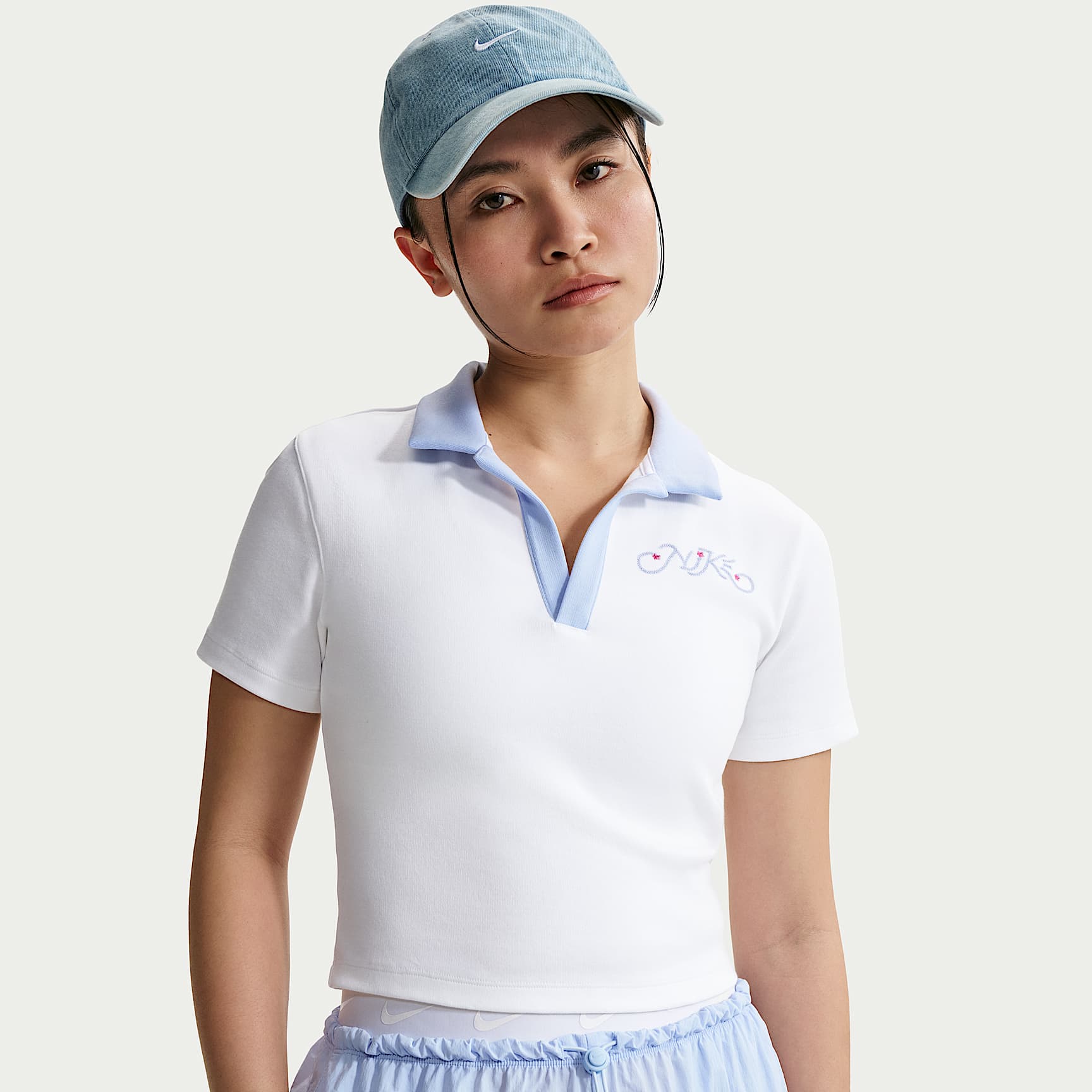 Nike Sportswear Women's Short-Sleeve Polo Crop Top. Nike JP